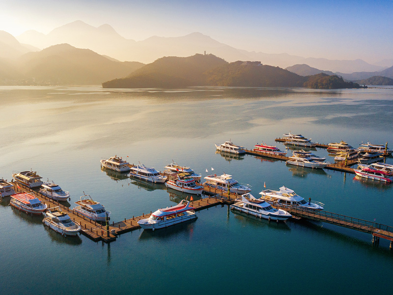 Sun Moon Lake Day Tour